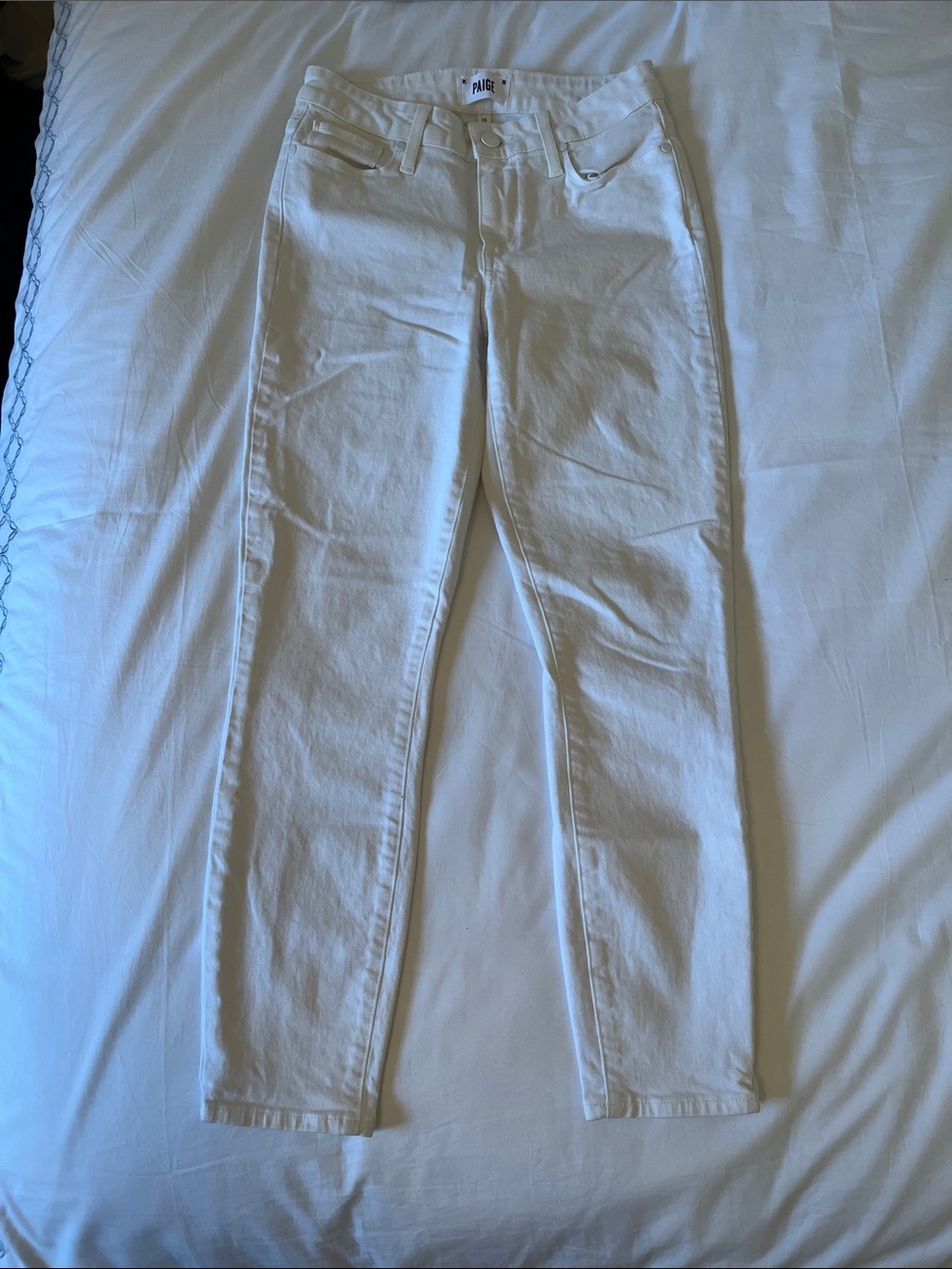 Paige Hoxton Crop Jeans in White Size 26